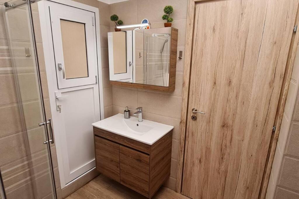 M&S Apartments Athens Luaran gambar